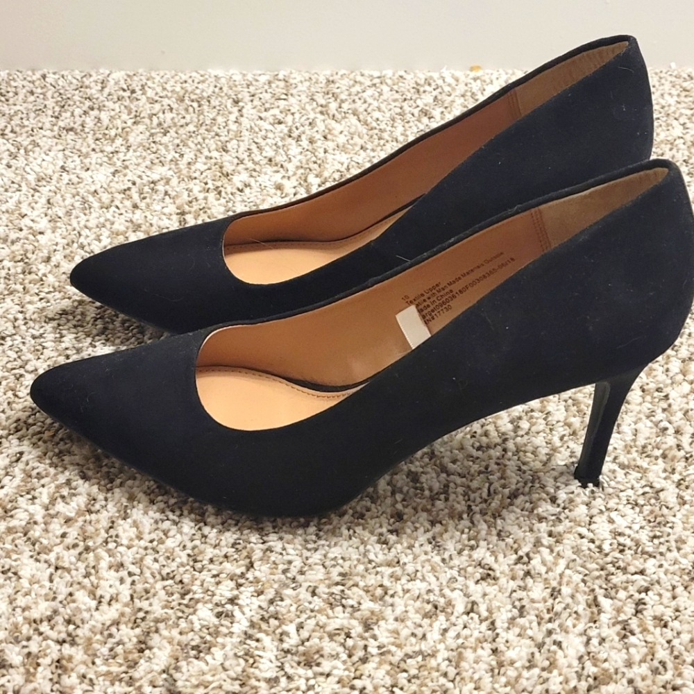Black 2 Inch High Heel
